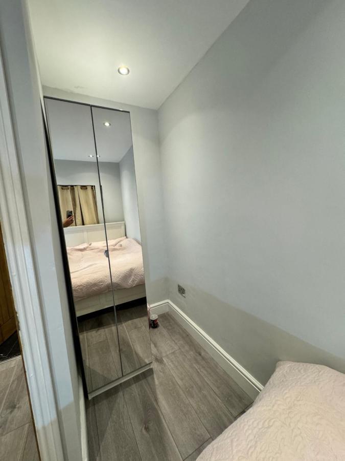 1 Bed With Kitchenette And Bathroom Oxford Exterior photo